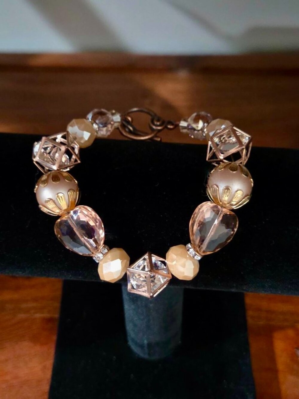 4U By Chelle Beautiful Glass & Crystal Beaded Bracelet W/Toggle Clasp
